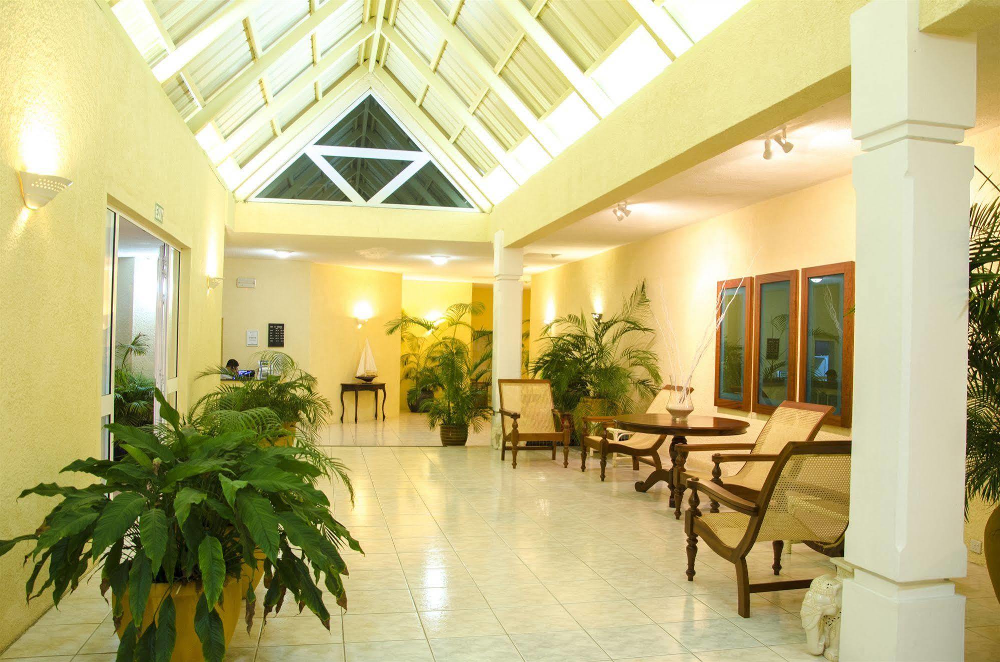 Silver Beach Hotel Тру д'О Дус Экстерьер фото